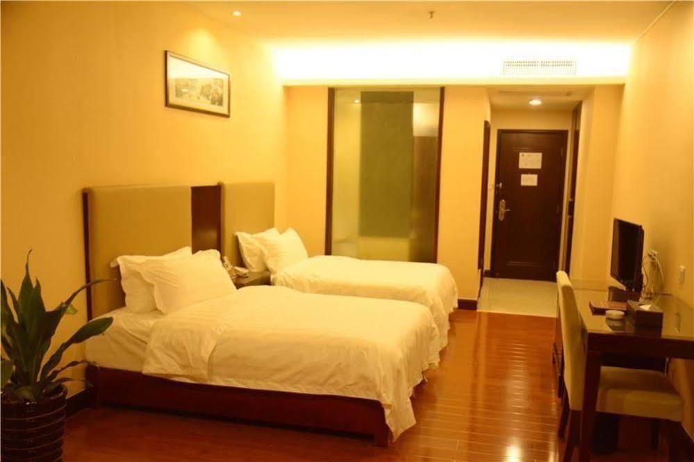 Guangzhou Xiangdu Hotel Экстерьер фото